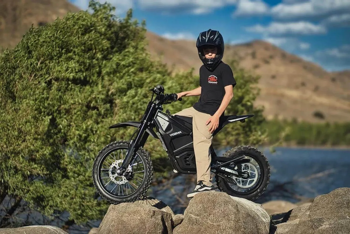 motociclete de cross Yozma 11